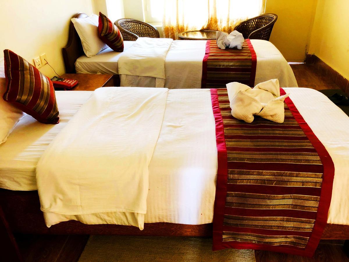 Hotel Grand Holiday Ποκάρα Εξωτερικό φωτογραφία