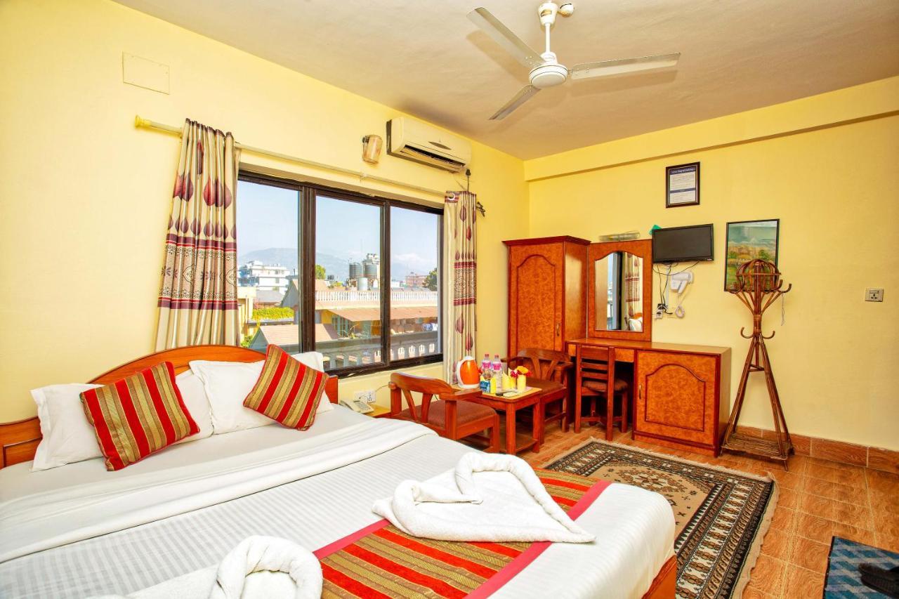 Hotel Grand Holiday Ποκάρα Εξωτερικό φωτογραφία